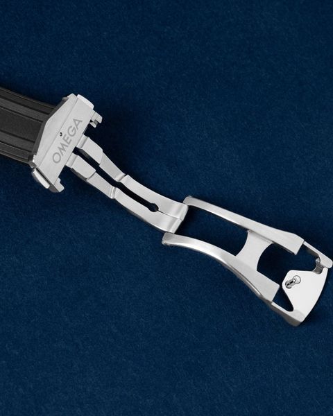 Omega Seamaster Diver 300m 210.30.42.20.01.018